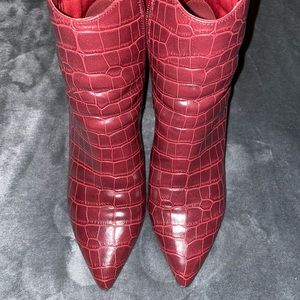 Sexy Marc Fisher Burgundy Point-toe Boots